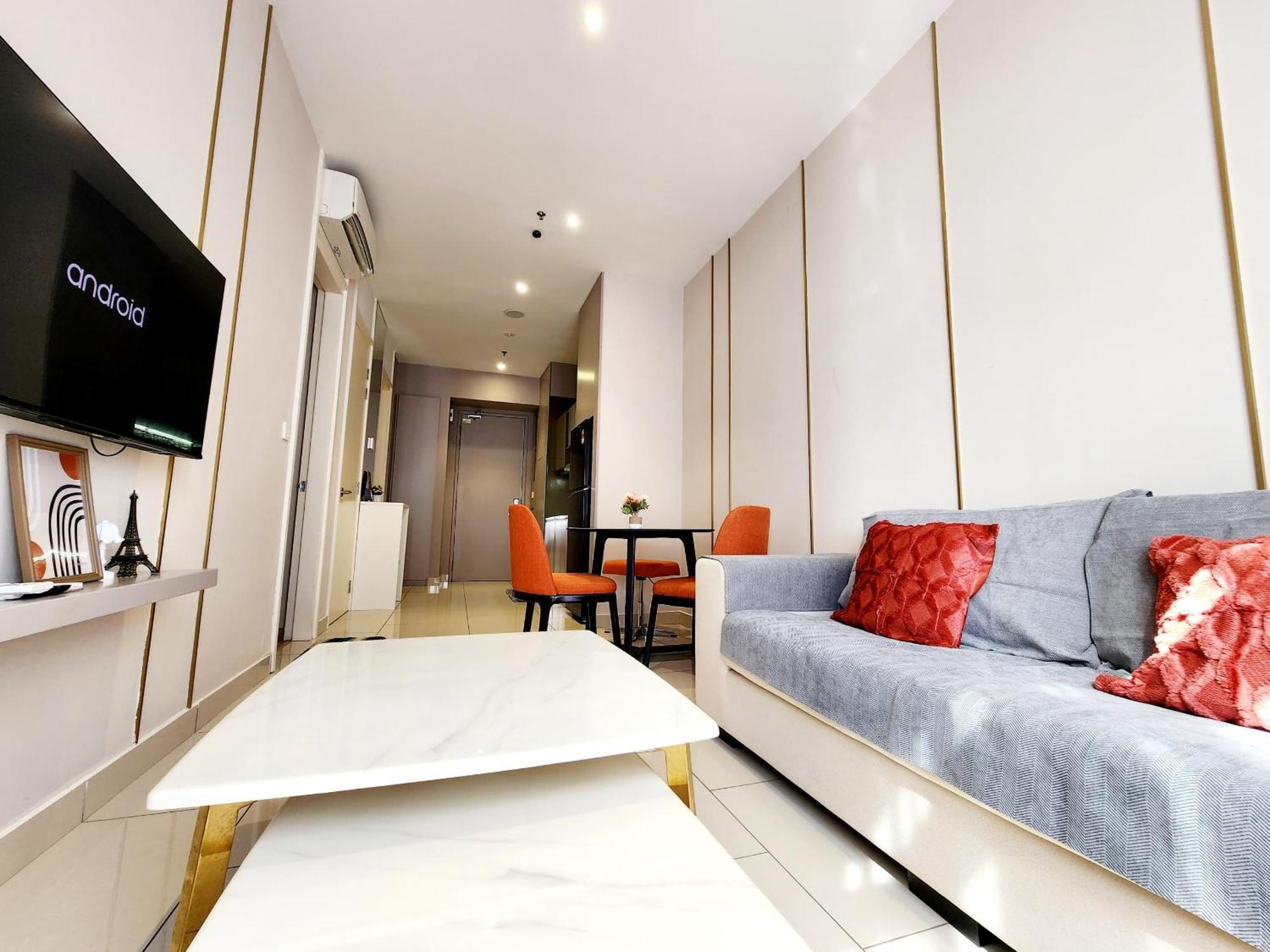 Apartment Hill10 Icity Uitm 1q 1sbed 3guest 1parking H34
